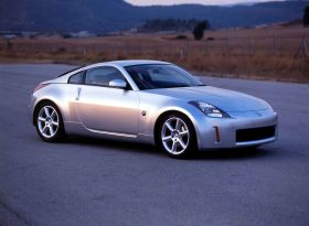 Nissan 350Z {Z33} 2001