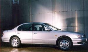 Nissan Maxima QX SE 2000