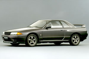 Nissan Skyline GT-R {R32} 1990