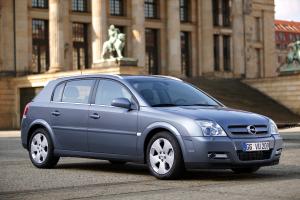Opel Signum V6 CDTI 2003