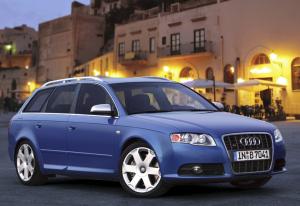 Audi S4 Avant 2004