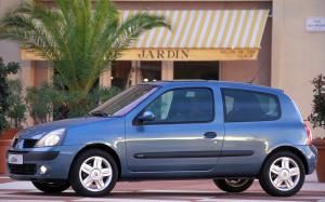 Renault Clio II 1.5 dCi {Generation 2004} 2003