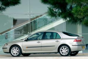 Renault Laguna II 3.0 V6 Saloon Automatic 2000