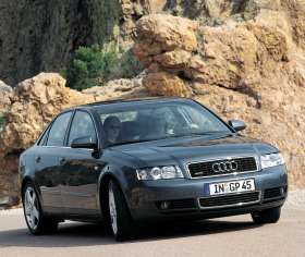 Audi A4 3.0 quattro 2000