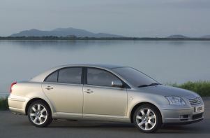 Toyota Avensis 2.0 D-4D 2003