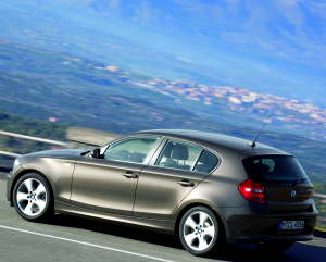 BMW 120i {E87} 2007