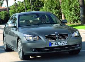 BMW 525i {E60} 2007
