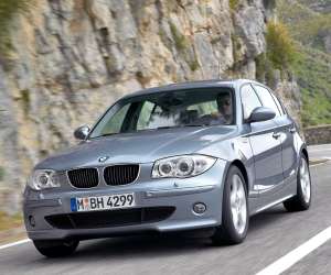 BMW 120i {E87} 2004