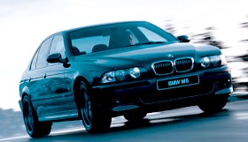 BMW M5 {E39} 1998