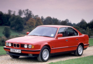BMW 525i 24v {E34} 1990