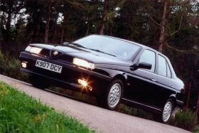 Alfa Romeo 155 Q4 1992