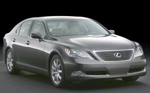 Lexus LS460 2006