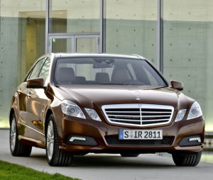 Mercedes-Benz E 350 CGI BlueEFFICIENCY 2009