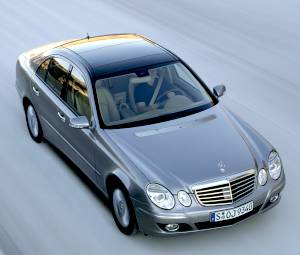 Mercedes-Benz E 350 {W 211} 2006