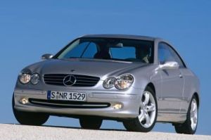 Mercedes-Benz CLK 500 {C 209} 2002