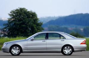 Mercedes-Benz S 600 {V 220} 1998