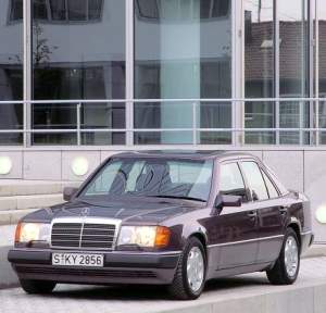 Mercedes-Benz 500 E {W 124} 1990