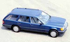 Mercedes-Benz 300 TE {S 124} 1986