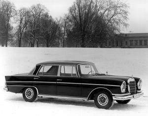 Mercedes-Benz 300 SE LWB {W 112/3} 1963